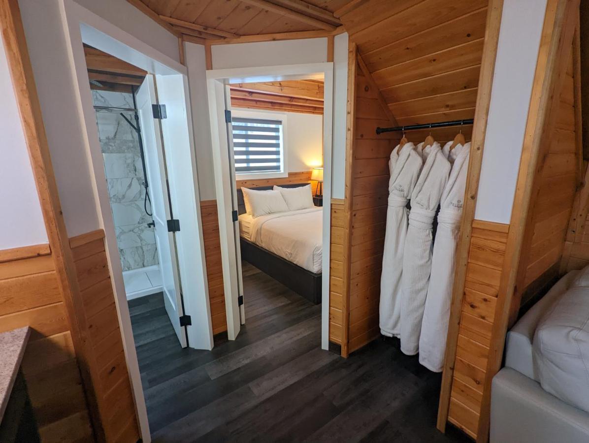 Halcyon Hot Springs Resort Экстерьер фото