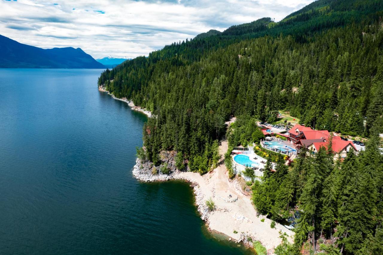 Halcyon Hot Springs Resort Экстерьер фото